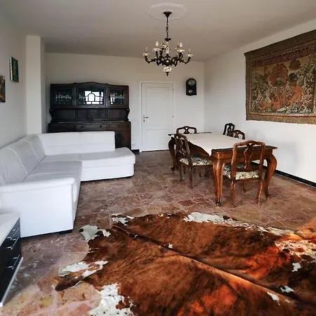House Bene Vagienna
